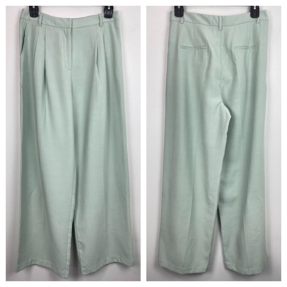 Lucy Paris size Large Women’s Mint Green Pleated Wide Leg Hailey Pants